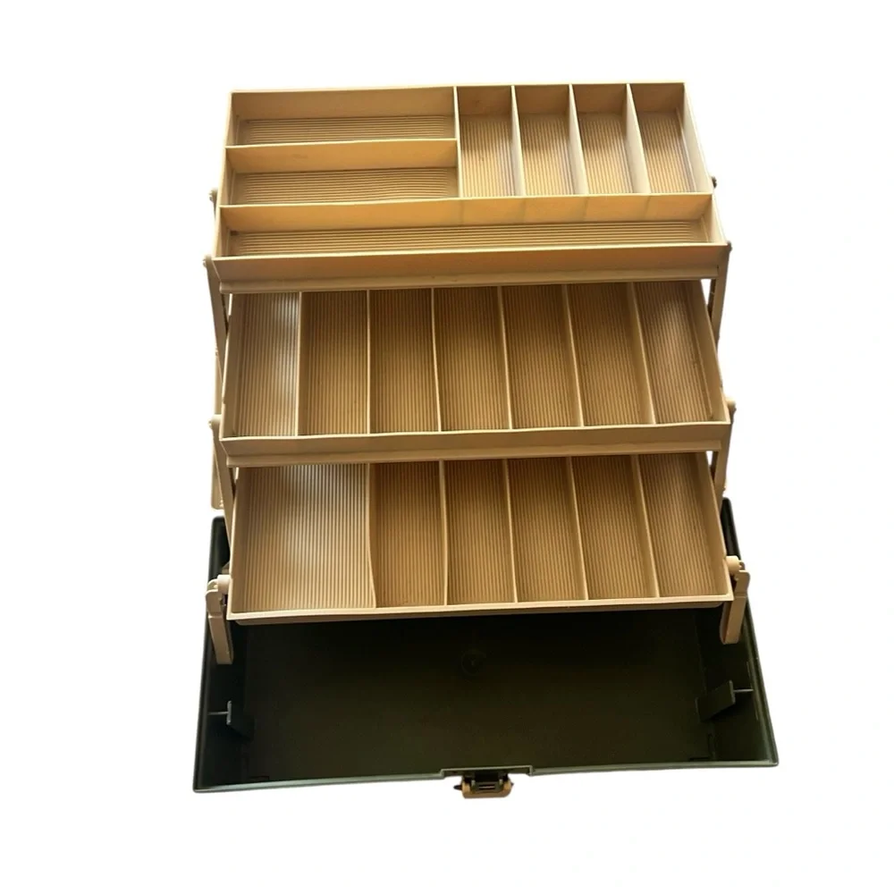 Plano Green and Tan Tackle Box - Picture 6 of 8